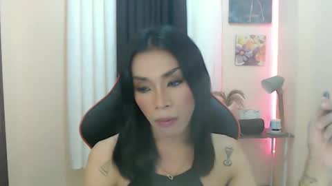 Leng online show from February 18, 9:47 pm