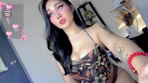 Snapshot of lil_m1ss_silly chatting on September 21, 9:41 pm Miss Lily online show from September 21, 9:41 pm