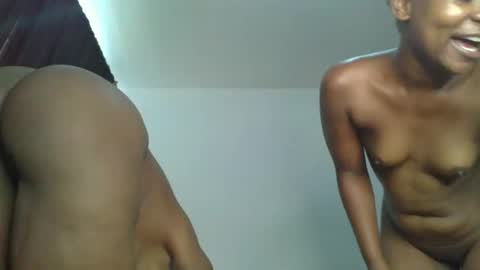 lil_meg online show from February 3, 8:07 am