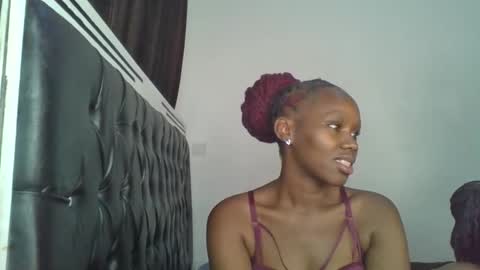 lil_meg online show from March 7, 7:36 pm