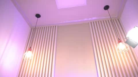 L I L A   online show from March 7, 4:12 am