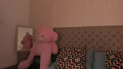 Lila Clark online show from April 1, 9:56 pm