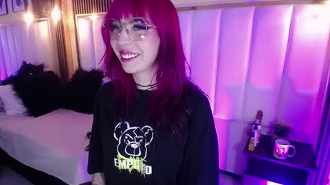 Lila online show from December 30, 5:37 am