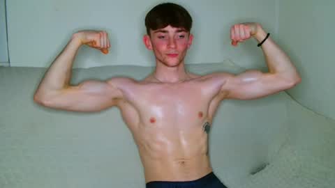 lilbearxxxx online show from March 18, 11:32 pm