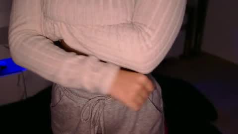 Rebecca online show from November 8, 4:15 am