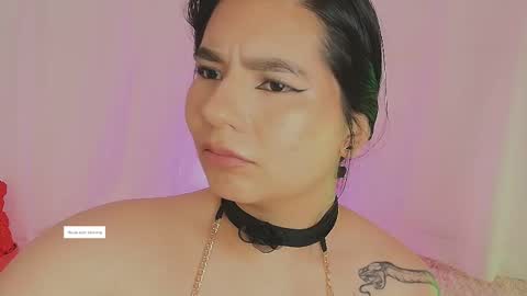 Lili online show from November 24, 2:05 pm