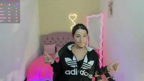 LILI online show from May 22, 5:03 am