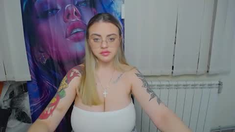 Lilia online show from January 9, 1:28 pm