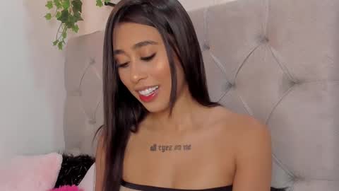 lilibluex online show from March 6, 9:20 pm