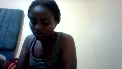 liligal online show from May 20, 7:31 pm