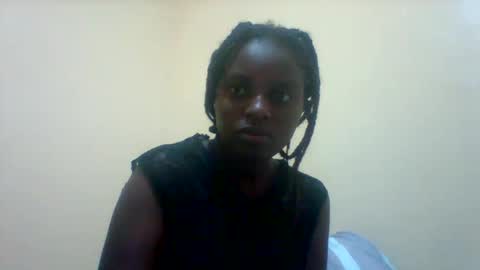 liligal online show from May 18, 4:18 am