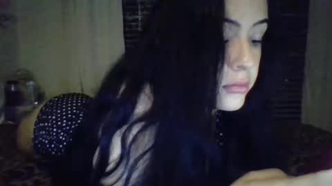 lililuvsy0u online show from May 23, 2:18 am