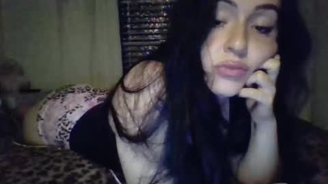 lililuvsy0u online show from May 20, 3:58 am