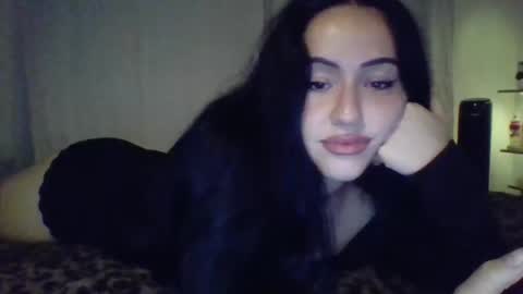 lililuvsy0u online show from May 25, 4:40 am