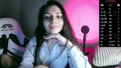 lilirose online show from September 23, 2:44 pm