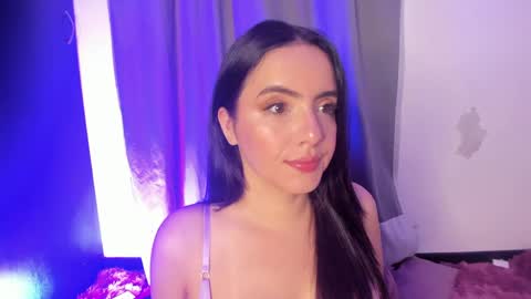 lilirouse online show from April 7, 11:23 am