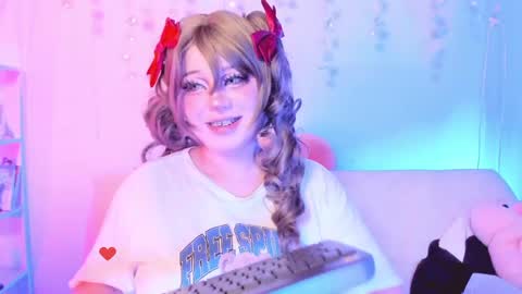 lilith asami24 online show from April 2, 11:28 am