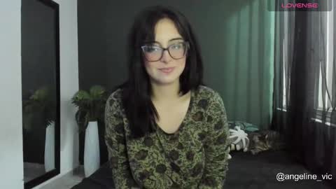 lilith online show from March 20, 12:37 am