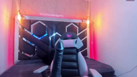 Snapshot of lilith_nv chatting on February 27, 2:21 pm Lilith online show from February 27, 2:21 pm