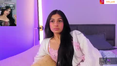 Lili petit  online show from July 9, 2:21 pm