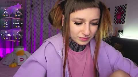 lilith_poison online show from October 31, 7:03 pm