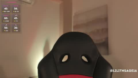 lilith_sage_ online show from November 18, 11:46 am