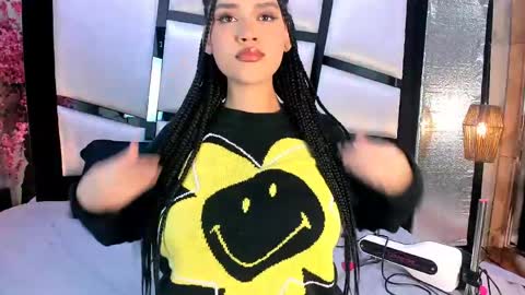    online show from May 26, 5:41 pm