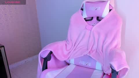 Lilith online show from February 5, 11:06 pm