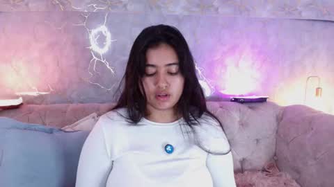 lilithcb_ online show from January 5, 8:34 pm