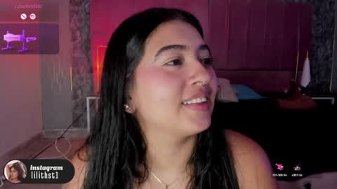 lilithcb_ online show from April 22, 3:02 am