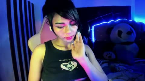 lilithsabeth online show from June 10, 7:51 am
