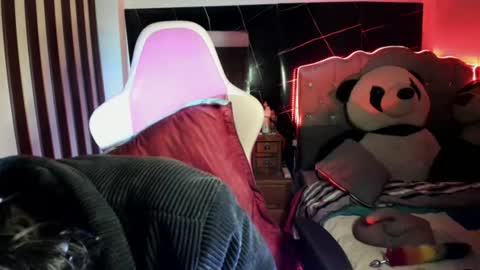 lilithsabeth online show from June 11, 12:43 am