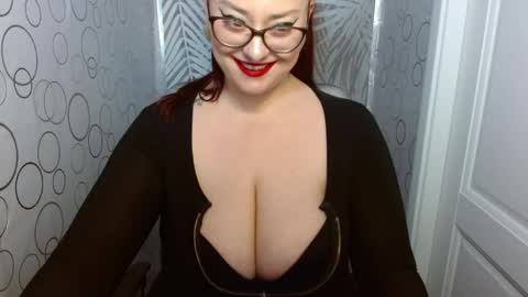 LILITHSERENDIPITY online show from April 26, 4:37 pm