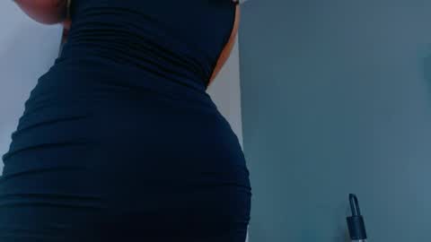 L I L I T H  online show from March 6, 11:53 am