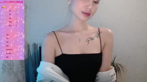 Lilla online show from December 19, 9:40 am