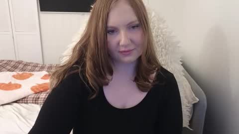 Anni online show from December 5, 1:53 pm