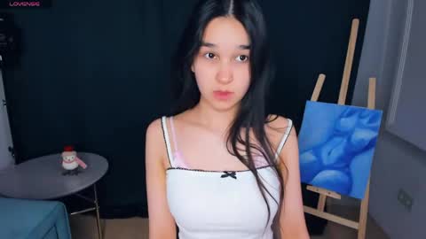 Celina Lillie online show from April 23, 7:48 pm