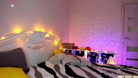 LilliMoore online show from February 16, 11:03 pm