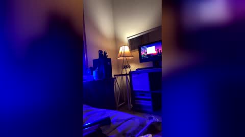 lillshaty online show from December 17, 3:35 am