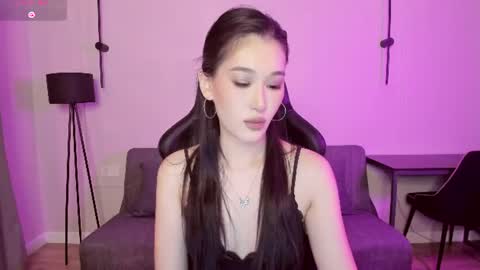 Lilly online show from June 22, 6:48 pm