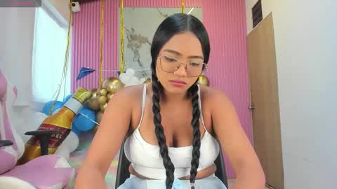 lillyy16 online show from September 24, 11:06 am