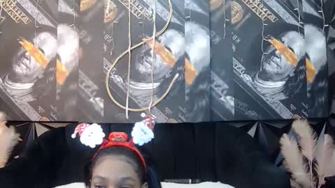 lilmissbaddiexxx online show from December 13, 11:22 pm