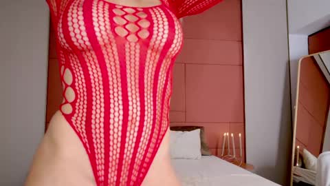 Lilou  online show from April 1, 12:50 pm