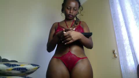 lilpretty16 online show from July 9, 1:48 pm