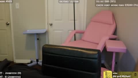 lil or red online show from January 27, 1:30 pm