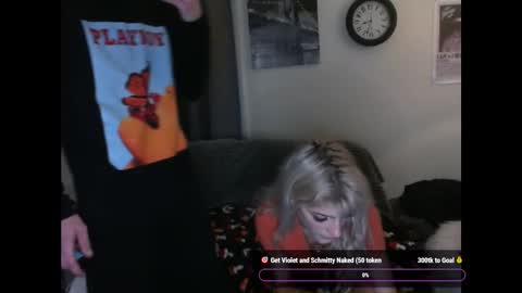 Little Violet online show from November 16, 2:46 am