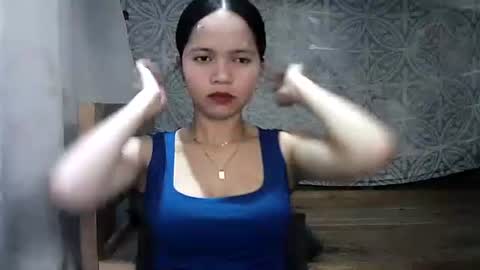 lily_2003 online show from November 9, 7:01 am