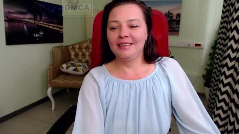 Lily online show from May 9, 7:36 am