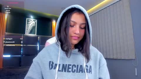 Lily online show from February 20, 10:16 am