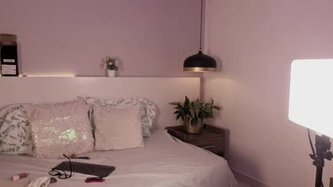 lily_obsession online show from May 25, 2:12 pm